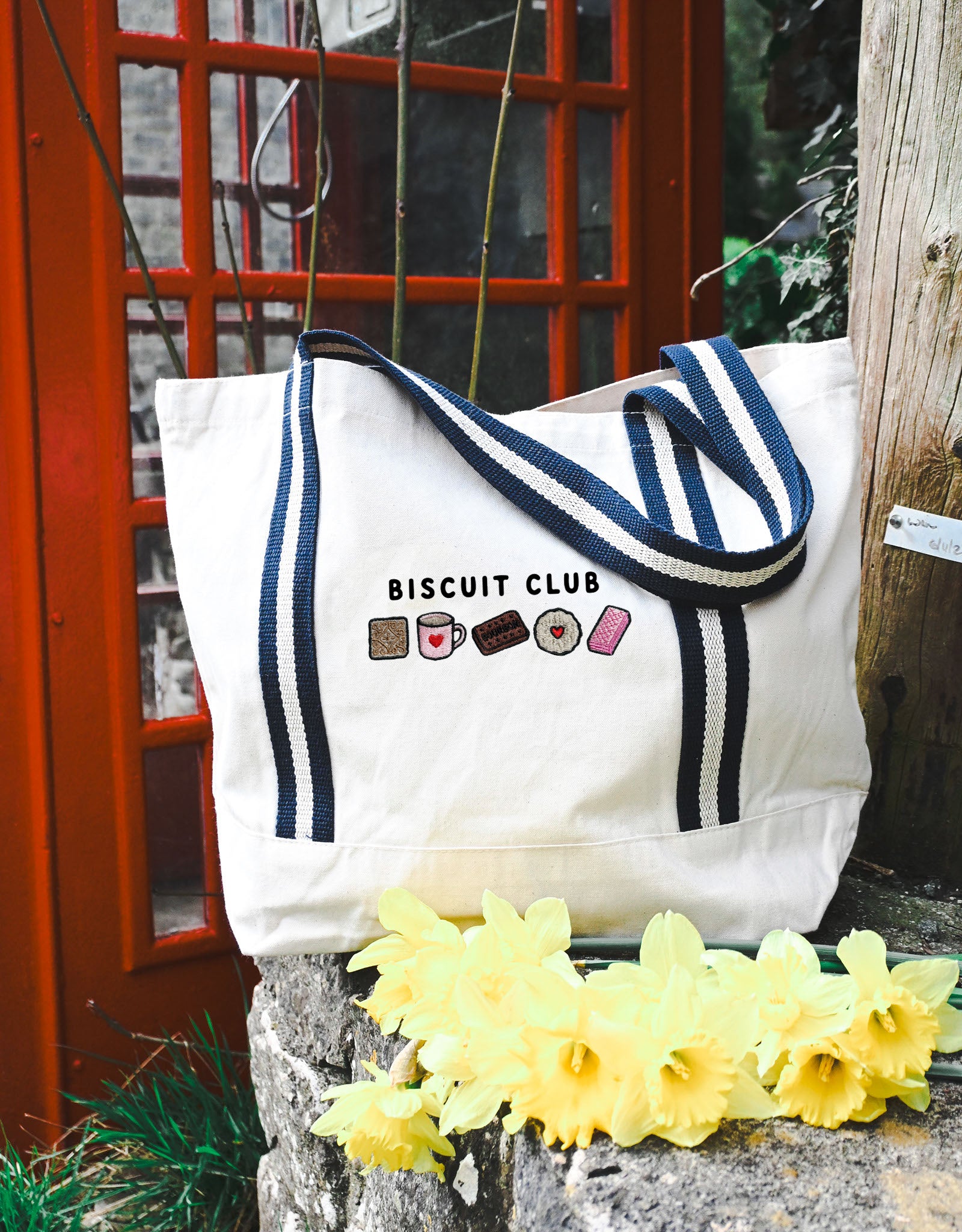 BISCUITCLUBNAVYNATURALBOATBAG.jpg