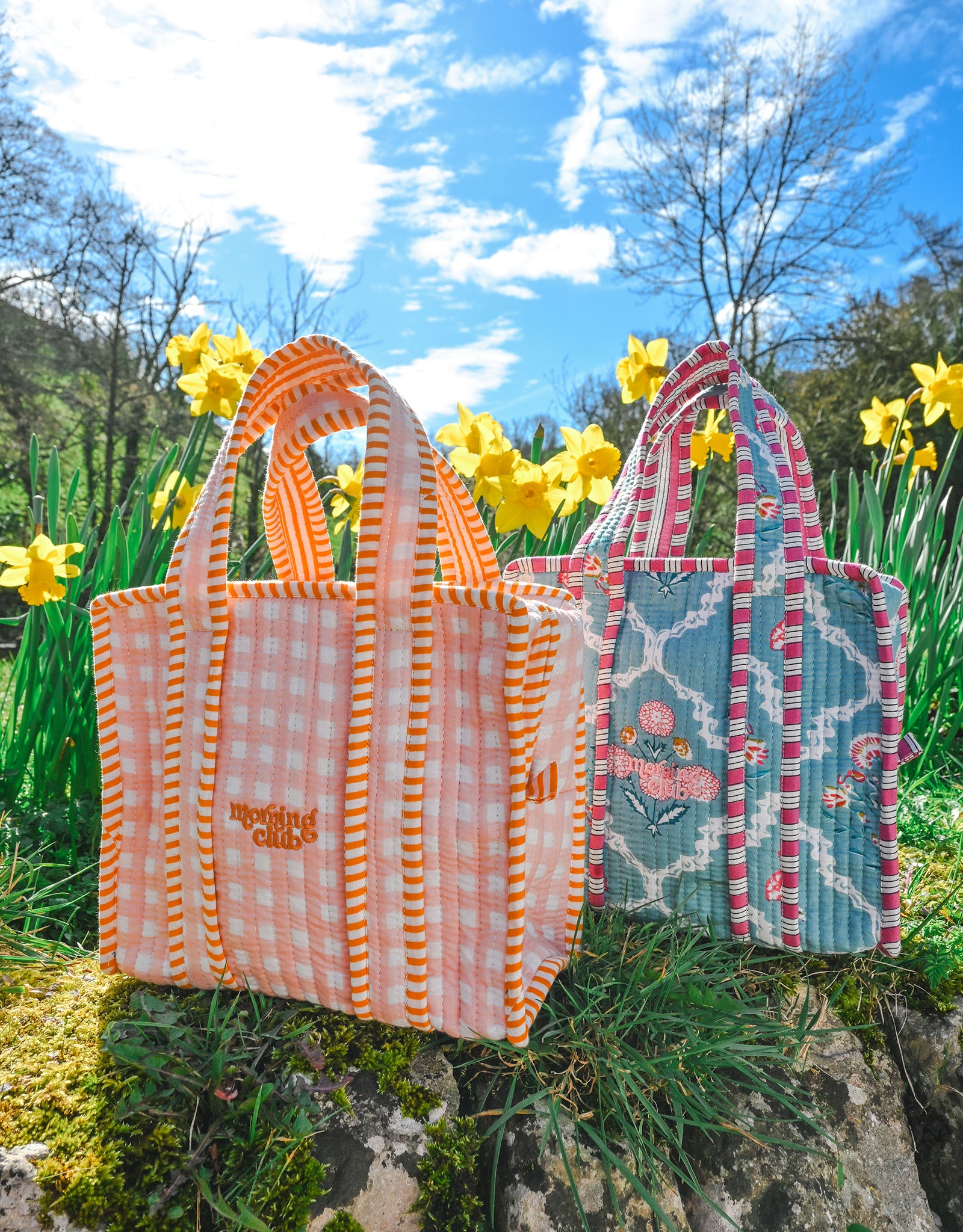 Essentials Quilted Lunch Bag