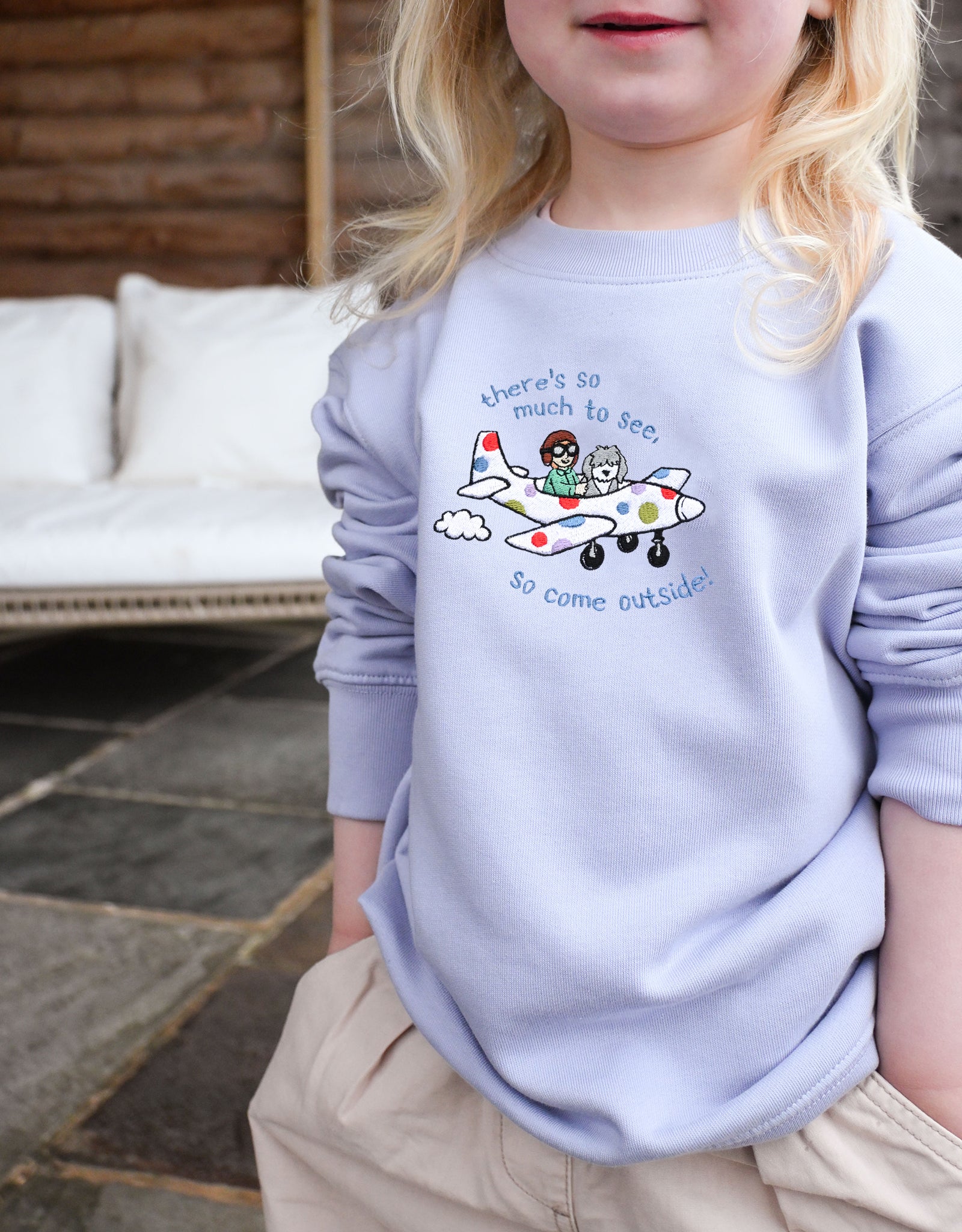 COMEOUTSIDEEMBLAVENDERKIDSSWEATSHIRTFRONT.jpg