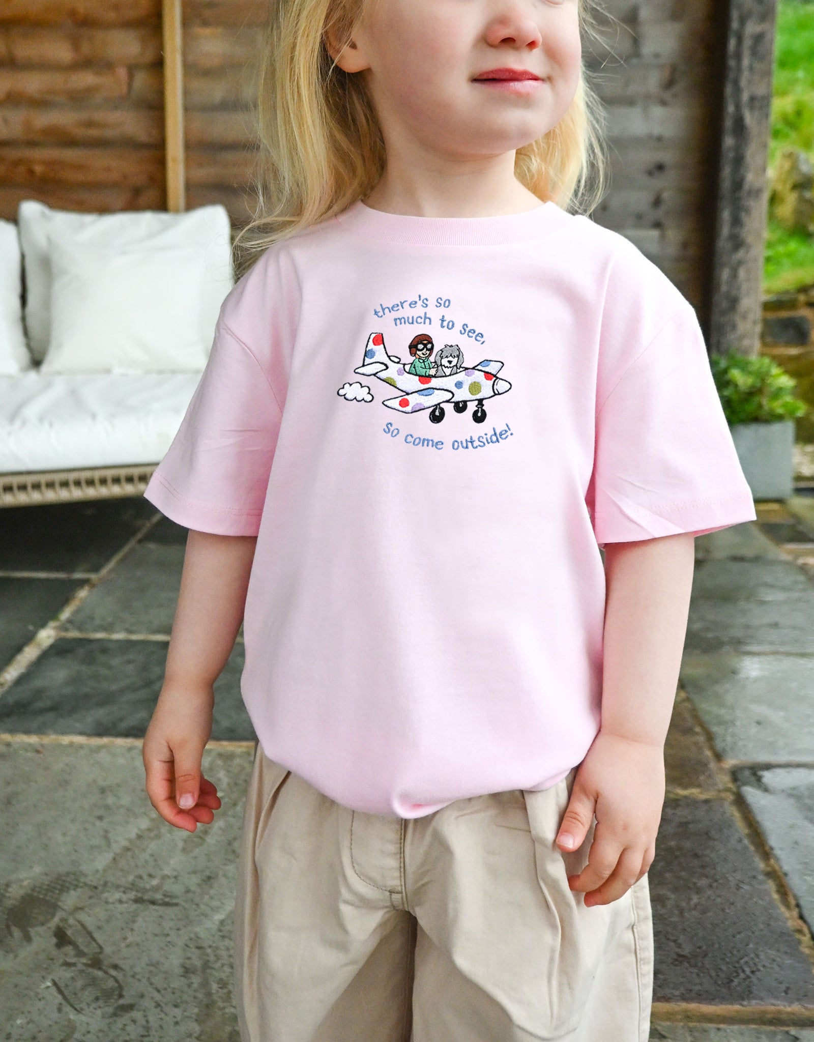 COMEOUTSIDEEMBPASTELPINKKIDSTEEFRONT.jpg