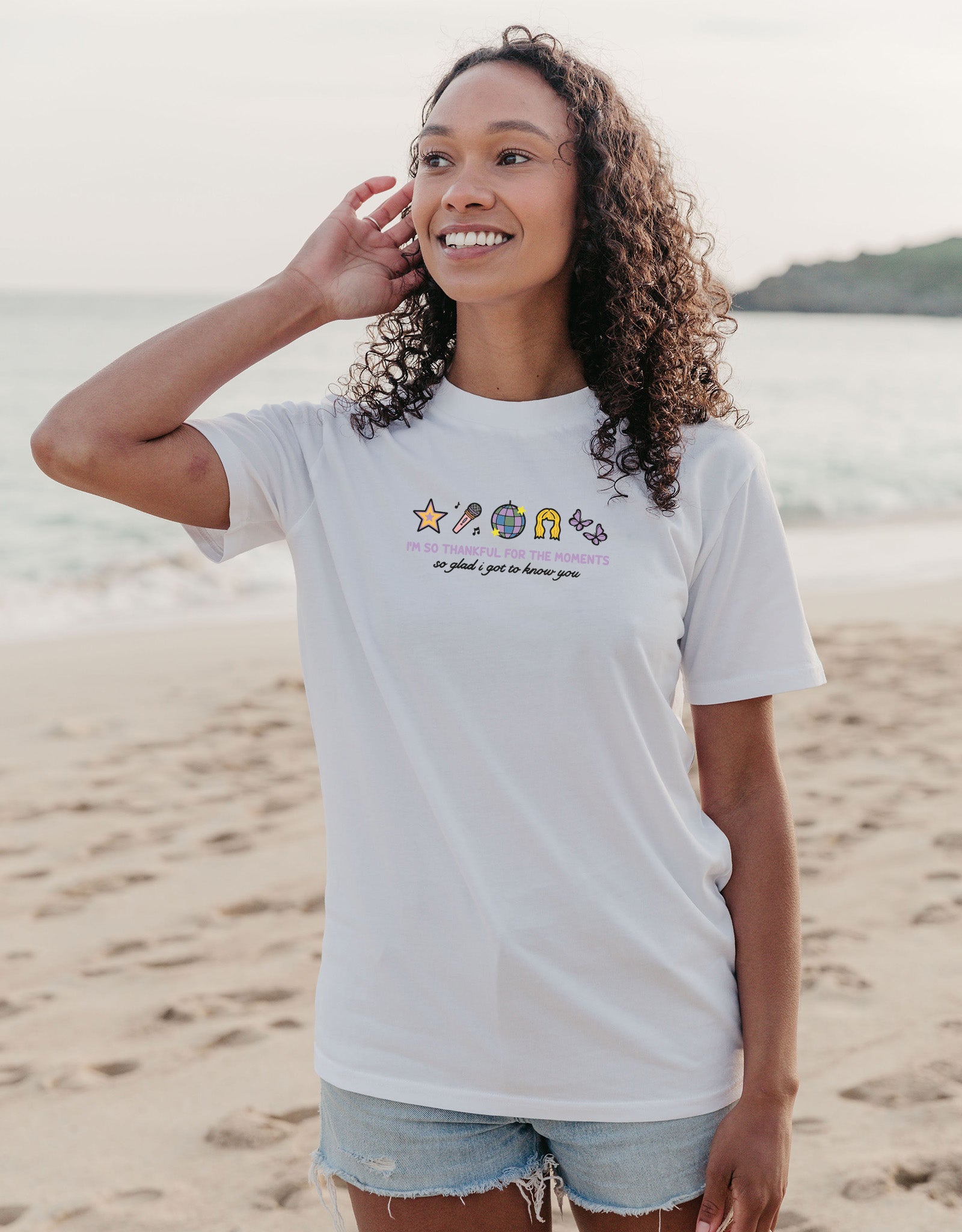 HANNAHICONSWHITET-SHIRT.jpg