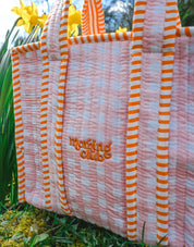 Essentials Quilted Lunch Bag