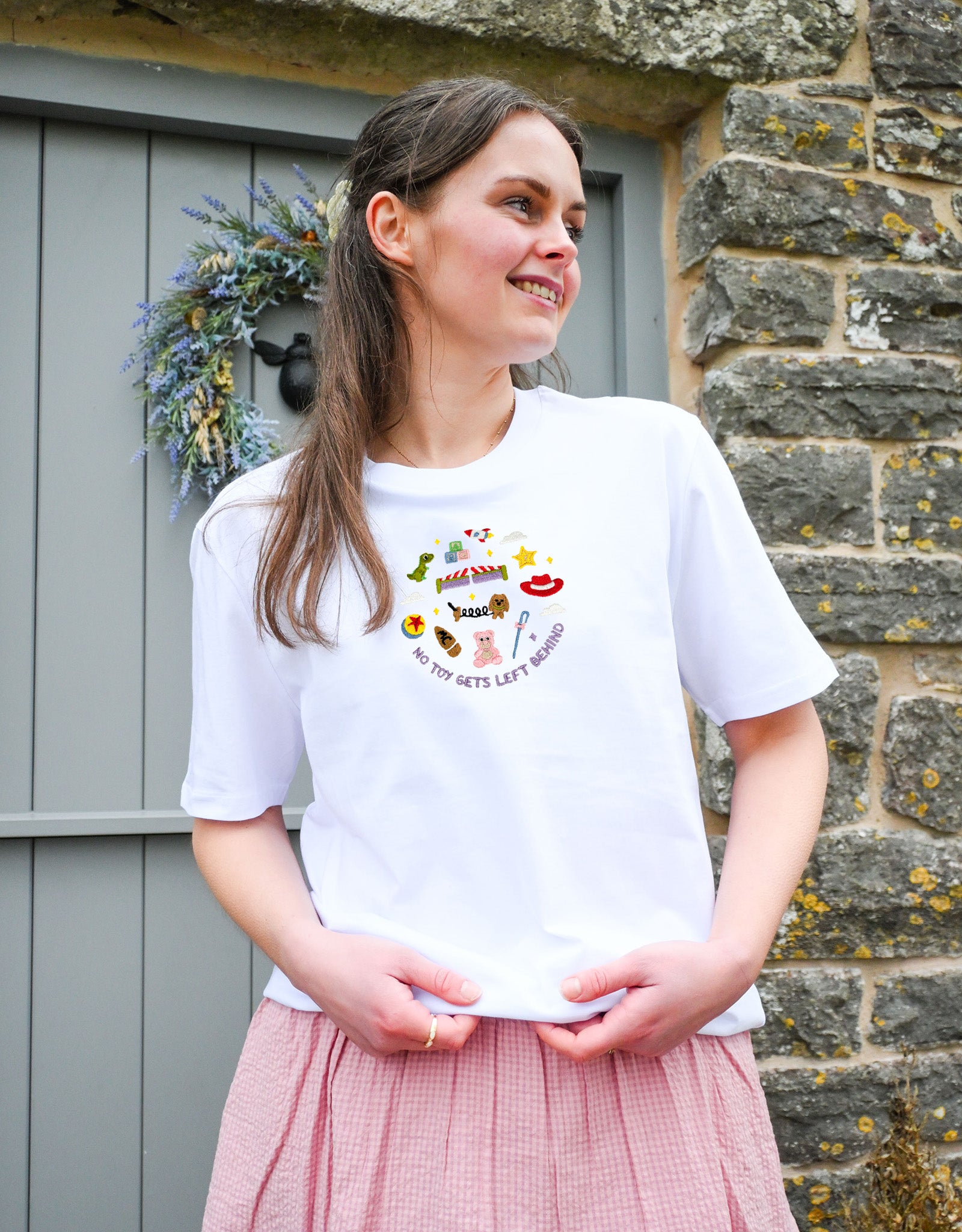 TOYSEMBWHITET-SHIRT.jpg
